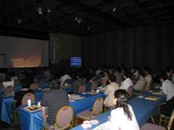 2011年6月11日に開催された長野拡大内視鏡研究会の様子